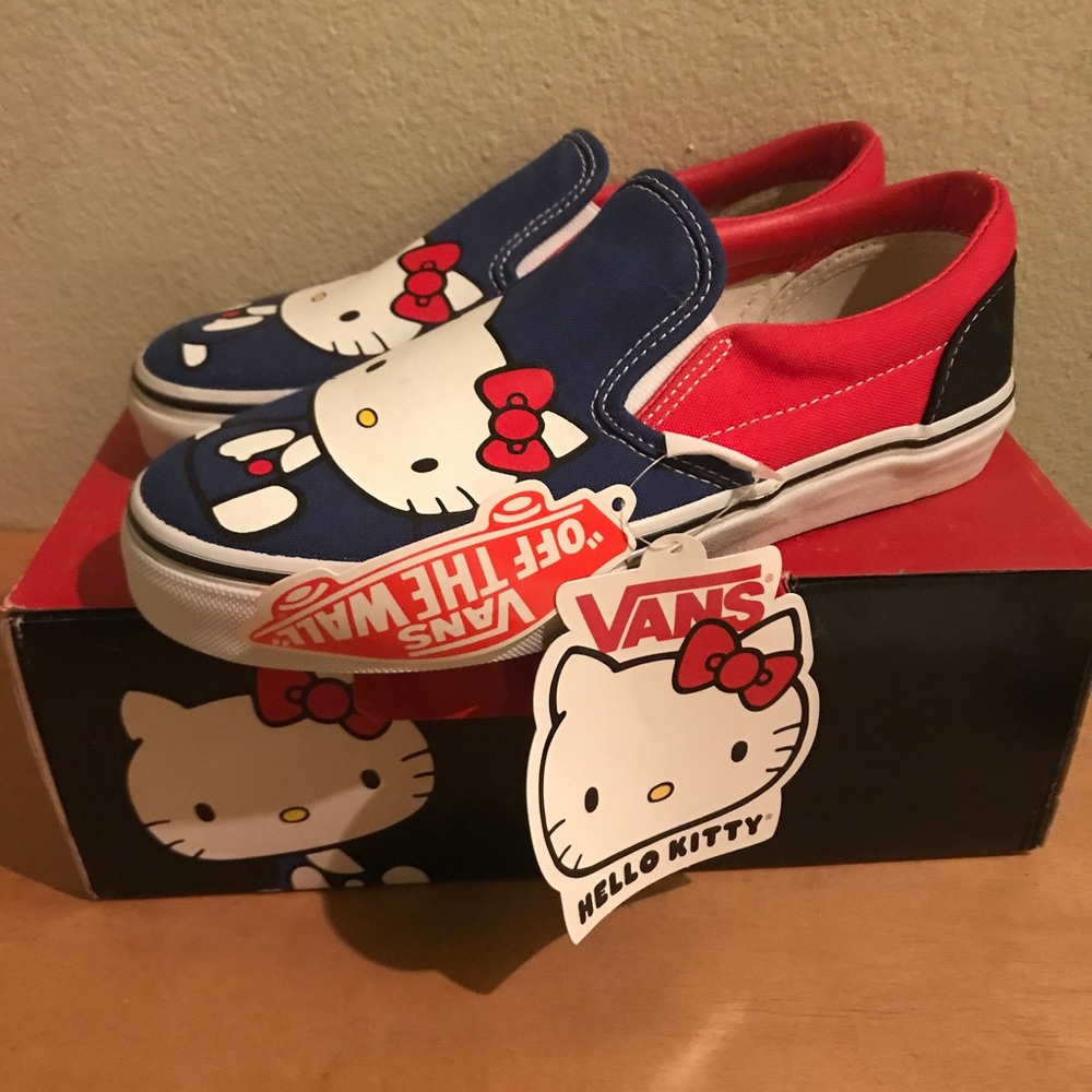 NEW Hello Kitty X Vans (Kids Sz 2)